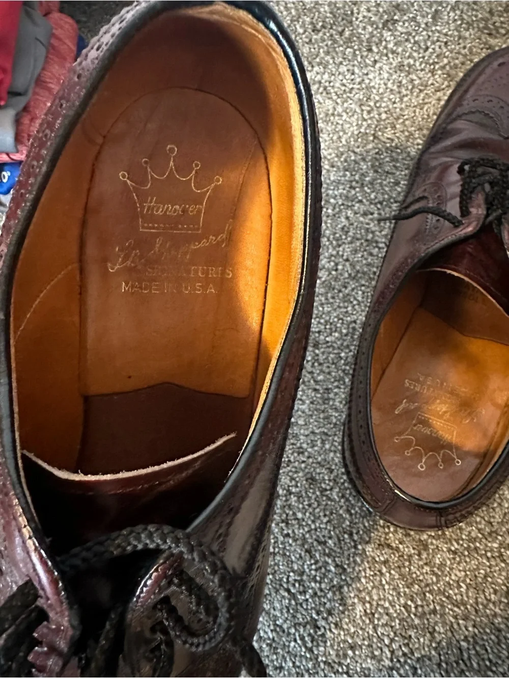 Men's Burgundy brown Wingtip Dress Shoes